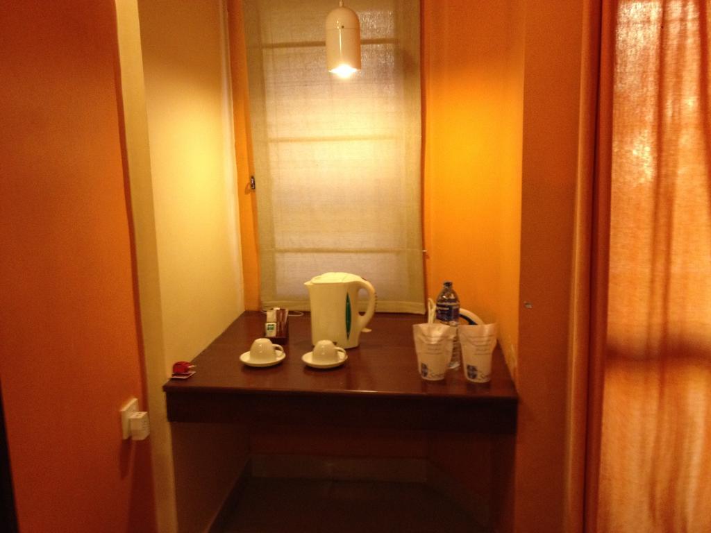 Hotel The Sovereign Kolombo Zewnętrze zdjęcie